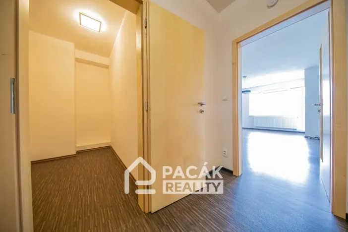 Pronájem bytu 2+kk, Olomouc - Povel, Peškova, 58 m2