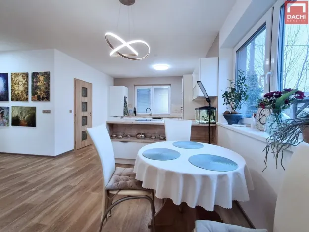 Prodej rodinného domu, Dolany, 150 m2