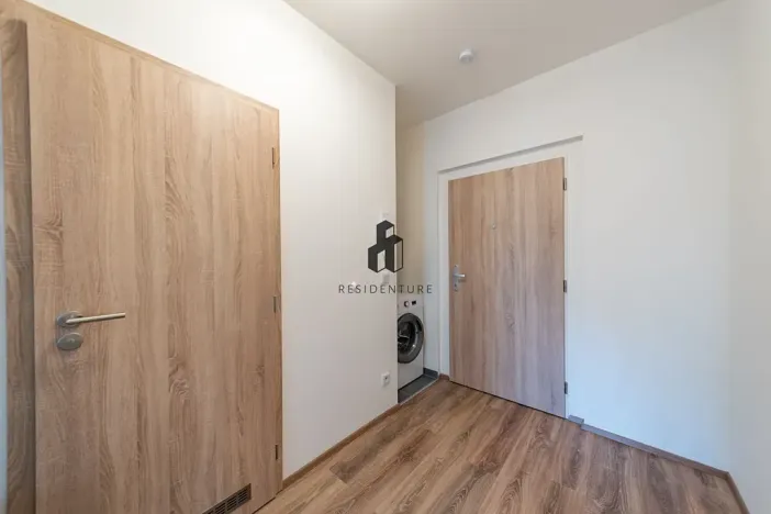 Prodej bytu 1+kk, Libčice nad Vltavou, Pod Hliníkem, 33 m2