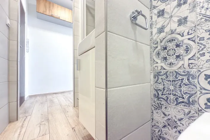 Pronájem bytu 1+1, Chomutov, Kostnická, 36 m2