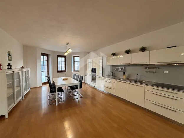 Pronájem bytu 3+kk, České Budějovice - České Budějovice 6, Jeronýmova, 124 m2