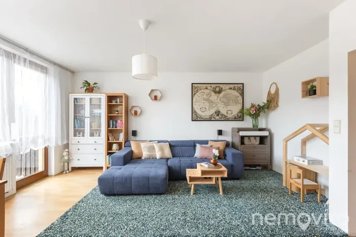 Prodej bytu 3+1, Unhošť, V Zahradách, 74 m2