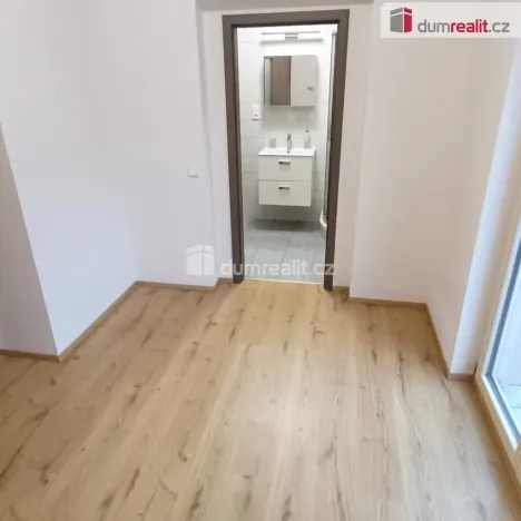 Pronájem bytu 2+kk, Ústí nad Labem - Ústí nad Labem-centrum, Elišky Krásnohorské, 65 m2