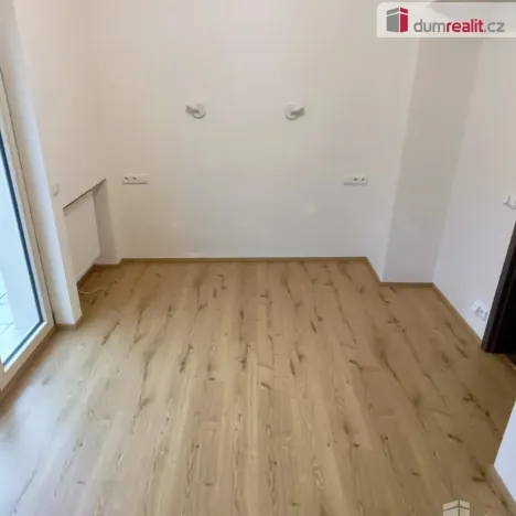 Pronájem bytu 2+kk, Ústí nad Labem - Ústí nad Labem-centrum, Elišky Krásnohorské, 65 m2