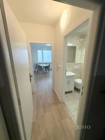 Pronájem bytu 1+1, Písek, nábřeží 1. máje, 36 m2