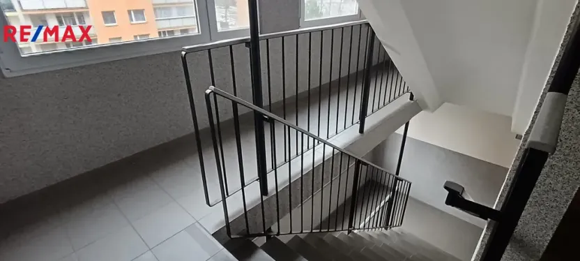 Pronájem bytu 2+kk, Příbram - Příbram V-Zdaboř, Družstevní, 43 m2