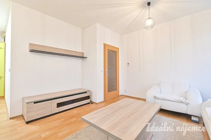 Pronájem bytu 2+kk, Lipůvka, 56 m2