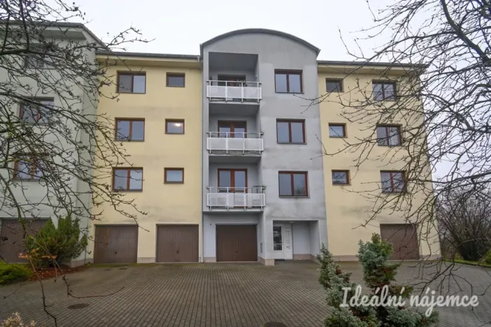 Pronájem bytu 2+kk, Lipůvka, 56 m2