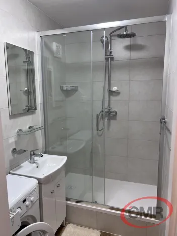 Pronájem bytu 2+kk, Praha, Boloňská, 43 m2