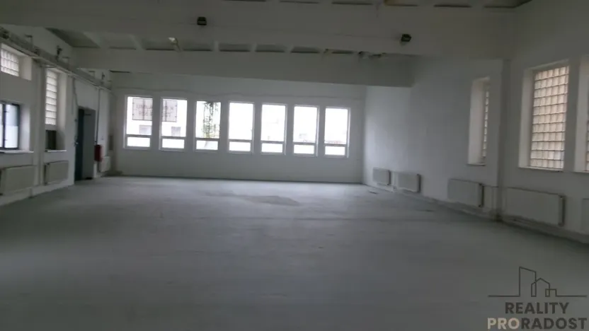 Pronájem skladu, Brno - Horní Heršpice, 565 m2
