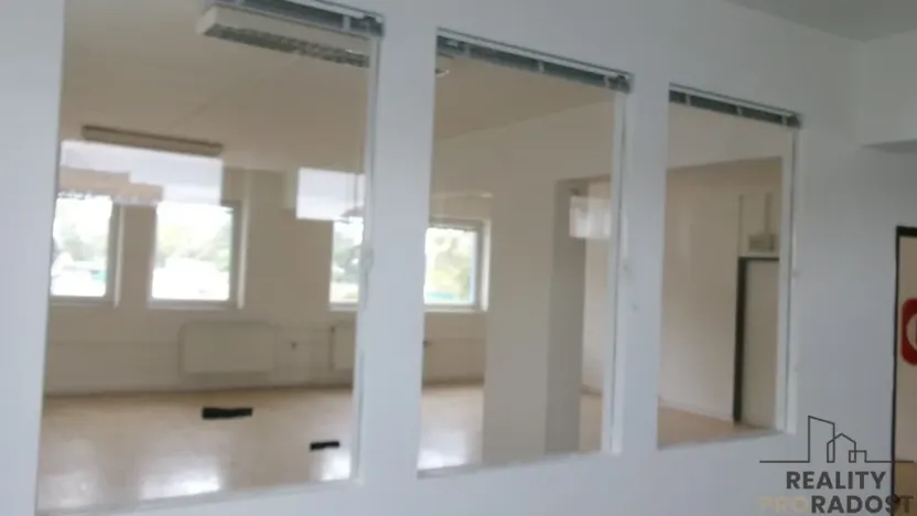 Pronájem skladu, Brno - Horní Heršpice, 565 m2