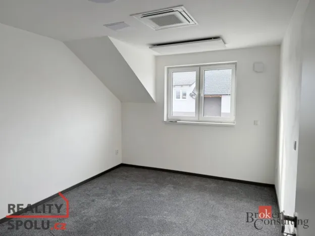 Pronájem bytu 4+kk, Vochov, 80 m2