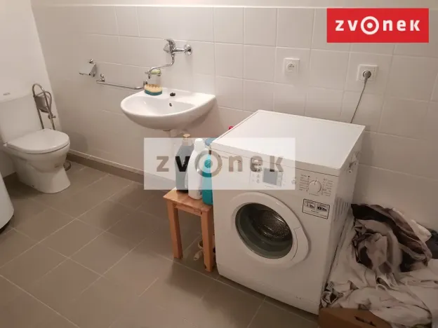Pronájem bytu 4+kk, Zlín, Nad Ovčírnou III, 81 m2