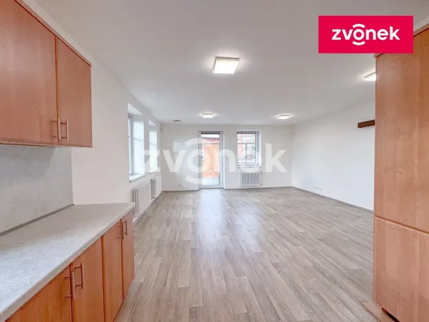 Pronájem bytu 4+kk, Zlín, Nad Ovčírnou III, 87 m2