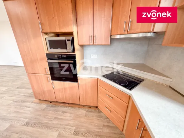 Pronájem bytu 4+kk, Zlín, Nad Ovčírnou III, 87 m2