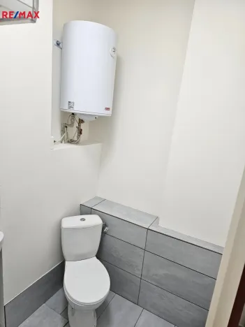 Pronájem obchodního prostoru, Praha - Žižkov, Vlkova, 50 m2