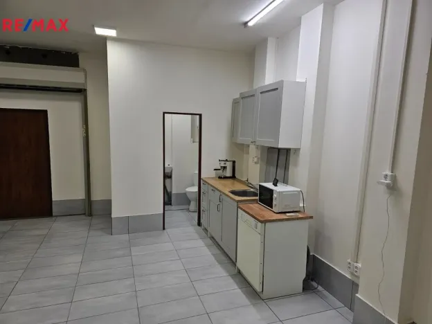Pronájem obchodního prostoru, Praha - Žižkov, Vlkova, 50 m2