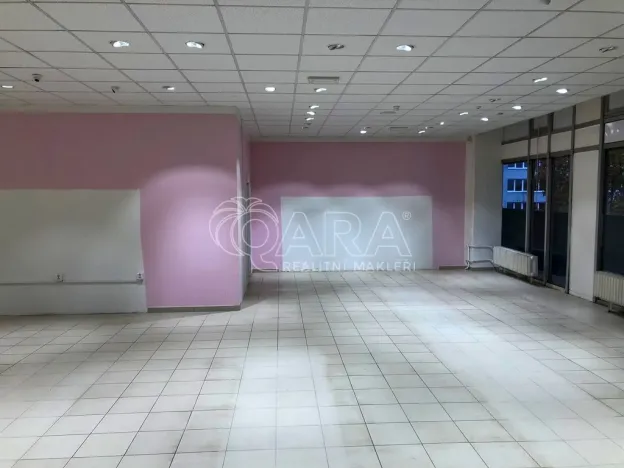 Pronájem obchodního prostoru, Praha - Bohnice, Lodžská, 280 m2