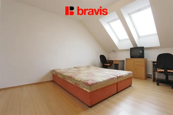 Pronájem bytu 2+kk, Brno, Tyršova, 32 m2
