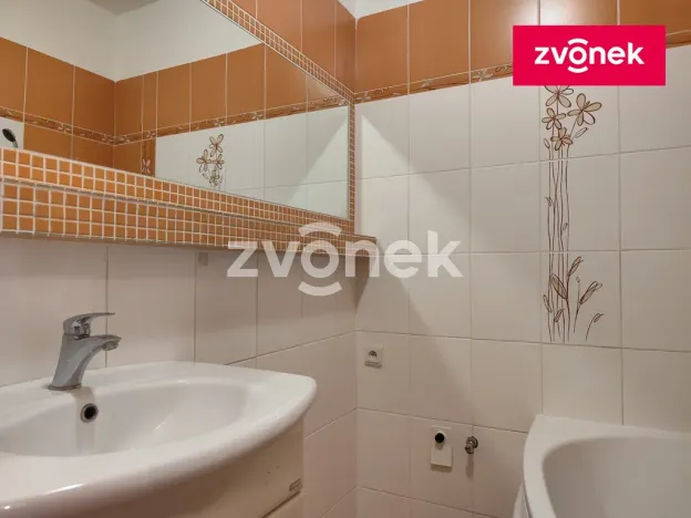 Pronájem bytu 2+1, Hulín, Sadová, 56 m2