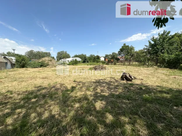 Prodej pozemku pro bydlení, Podivín, Boženy Němcové, 2401 m2