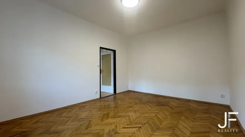 Pronájem bytu 2+kk, Praha - Nusle, Děkanská vinice I, 43 m2