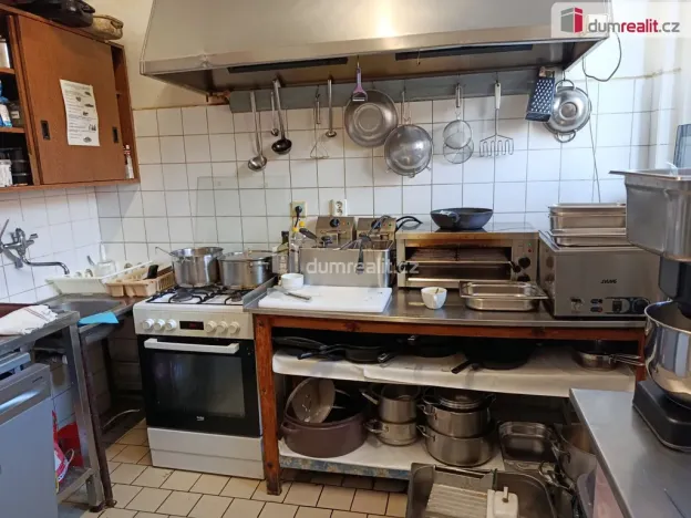 Pronájem obchodního prostoru, Praha - Libeň, Davídkova, 92 m2