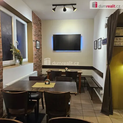 Pronájem obchodního prostoru, Praha - Libeň, Davídkova, 92 m2