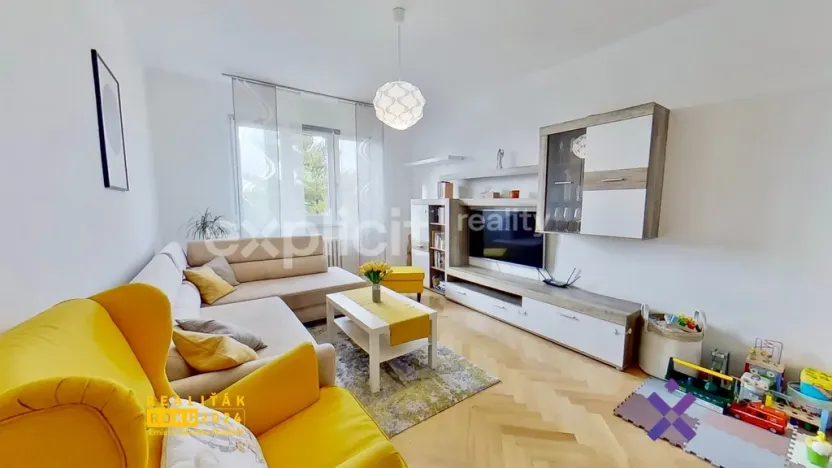 Prodej bytu 2+1, Uherský Brod, Hlavní, 51 m2