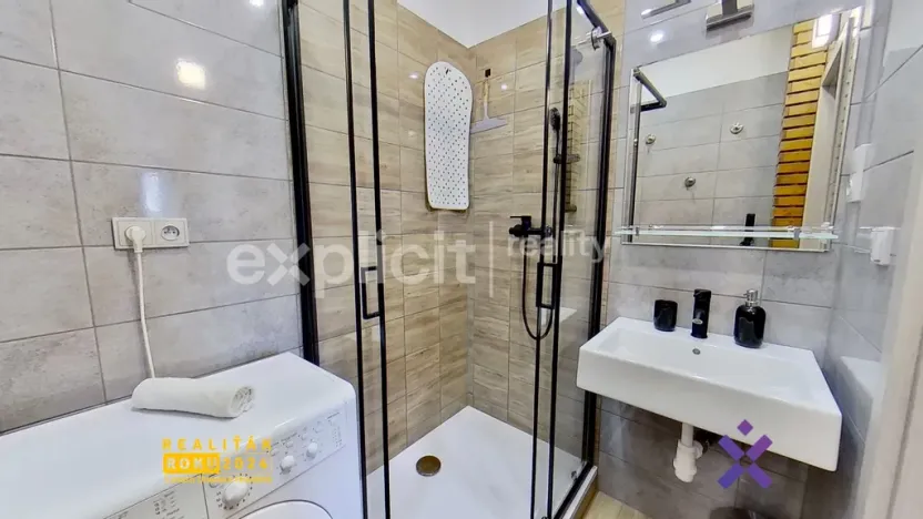 Prodej bytu 2+1, Uherský Brod, Hlavní, 51 m2