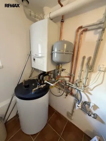 Pronájem obchodního prostoru, Pelhřimov, U Elektrárny, 210 m2