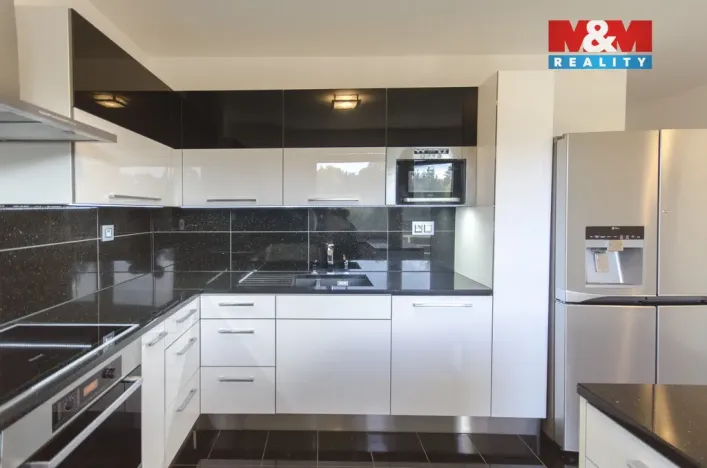 Prodej obchodního prostoru, Ostrava - Třebovice, Na Bezděku, 250 m2