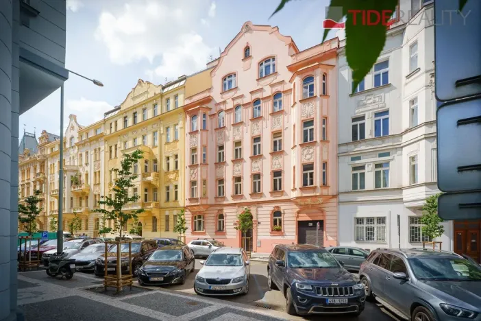 Pronájem bytu 3+1, Praha - Vinohrady, Krkonošská, 120 m2