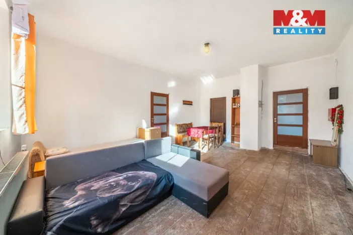 Prodej restaurace, Zvíkovec, 275 m2