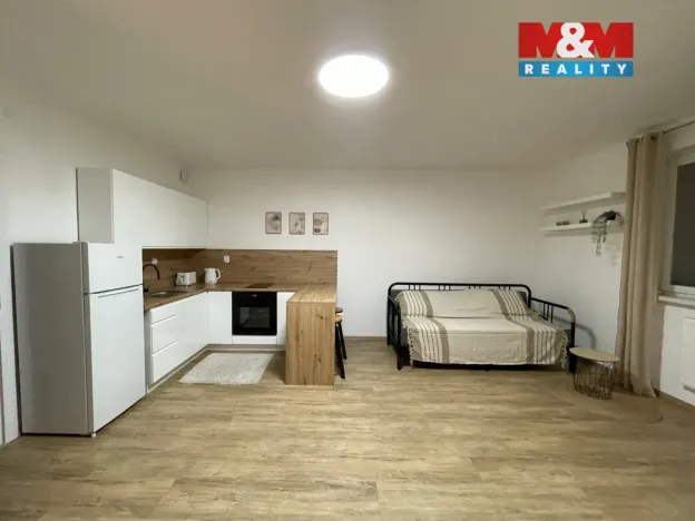 Pronájem bytu 1+kk, Ostrava - Nová Ves, Na Lánech, 30 m2