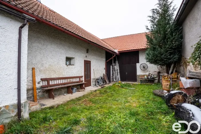 Prodej rodinného domu, Bernartice, 150 m2