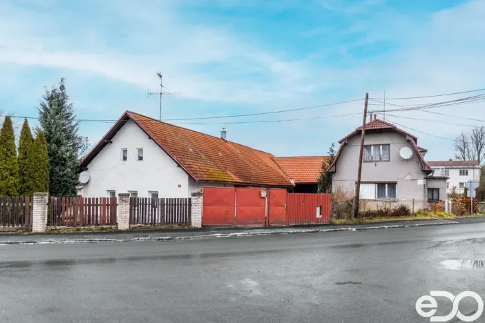 Prodej rodinného domu, Bernartice, 150 m2