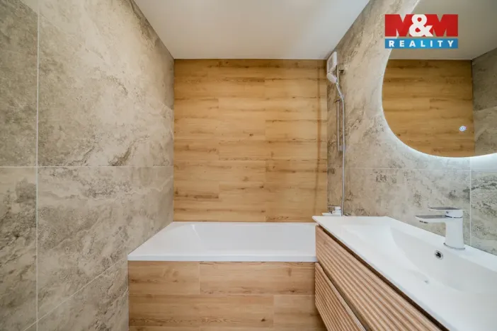 Prodej bytu 4+kk, Frýdek-Místek - Místek, 28. října, 76 m2