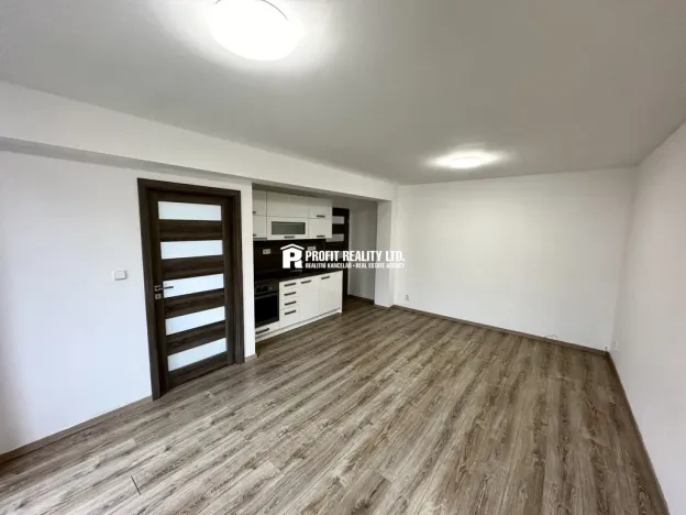 Prodej bytu 2+kk, Beroun, Na Klášteře, 41 m2