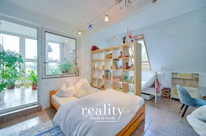 Prodej rodinného domu, Hodonice, 480 m2