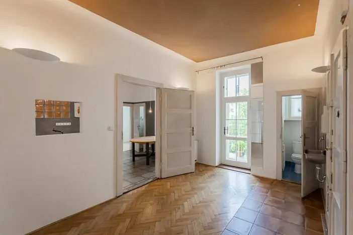 Pronájem bytu 3+1, Praha - Bubeneč, Uralská, 101 m2