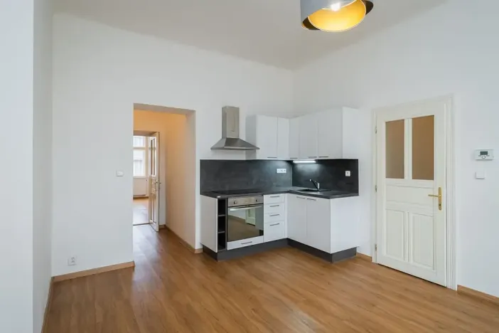 Pronájem bytu 2+kk, Praha - Nové Město, Lípová, 58 m2