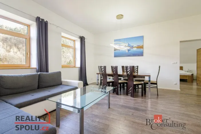 Prodej bytu 2+kk, Horní Lhota, 62 m2