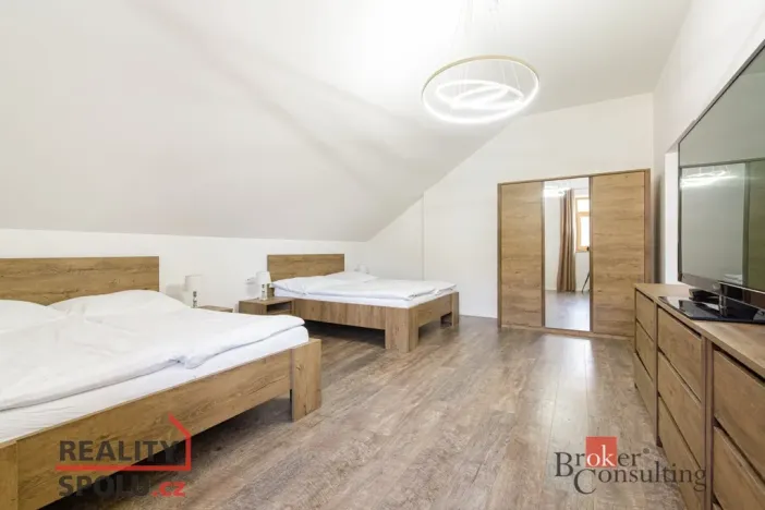 Prodej bytu 2+kk, Horní Lhota, 62 m2