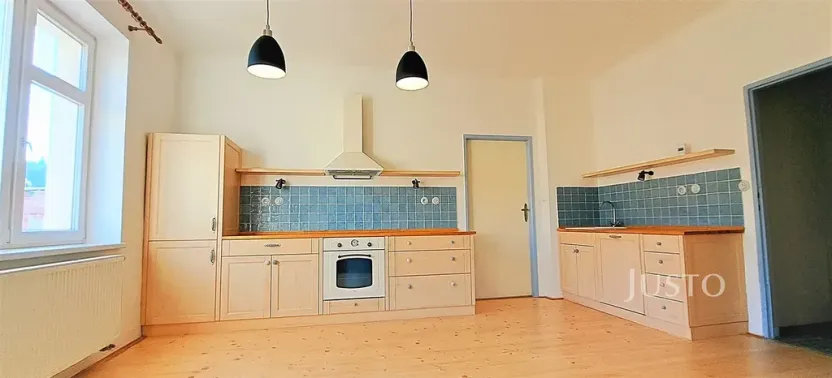 Pronájem bytu 3+1, Písek, Mírové nám., 96 m2