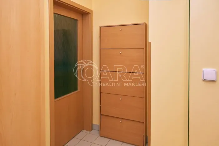 Pronájem bytu 2+kk, Beroun - Beroun-Město, Nad Paloučkem, 48 m2