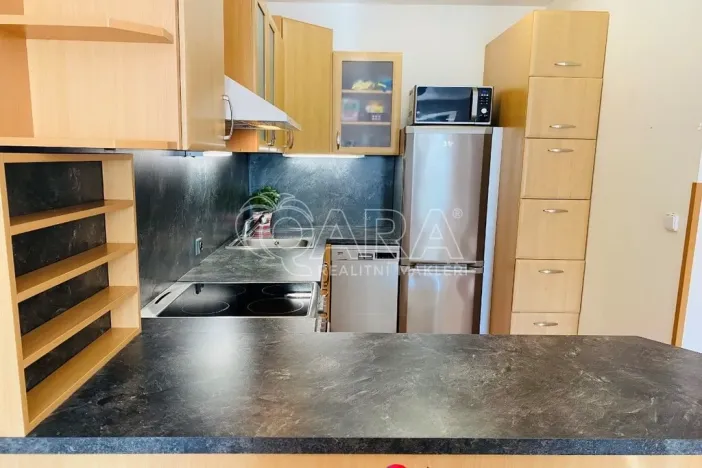 Pronájem bytu 2+kk, Beroun - Beroun-Město, Nad Paloučkem, 48 m2