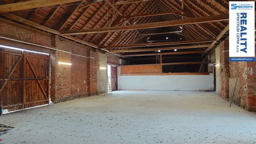 Pronájem skladu, České Budějovice, České Vrbné, 282 m2