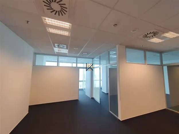 Pronájem kanceláře, Praha - Nusle, Na strži, 22 m2