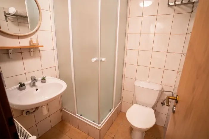 Prodej ubytování, Strážné, 450 m2